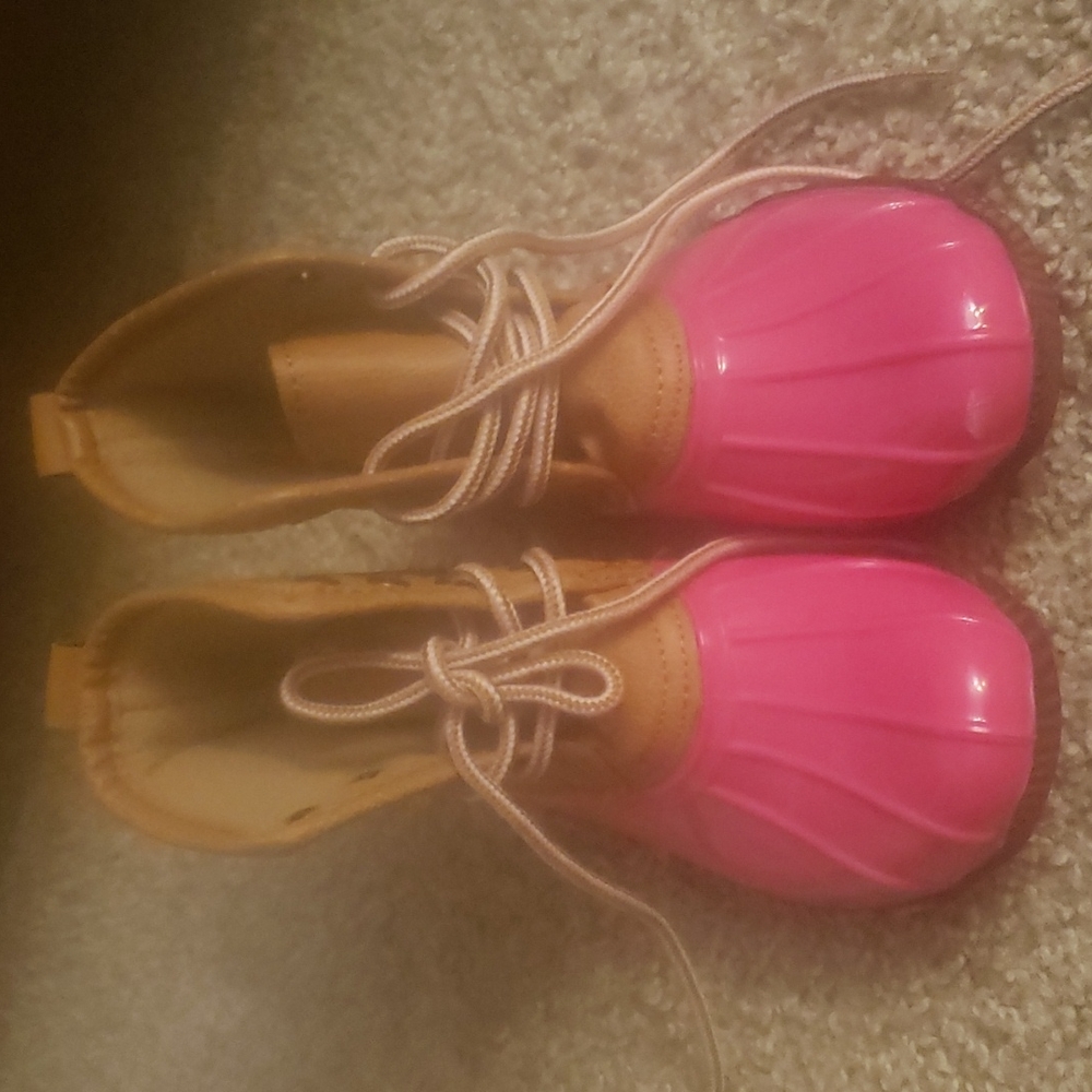 Rain duck boots